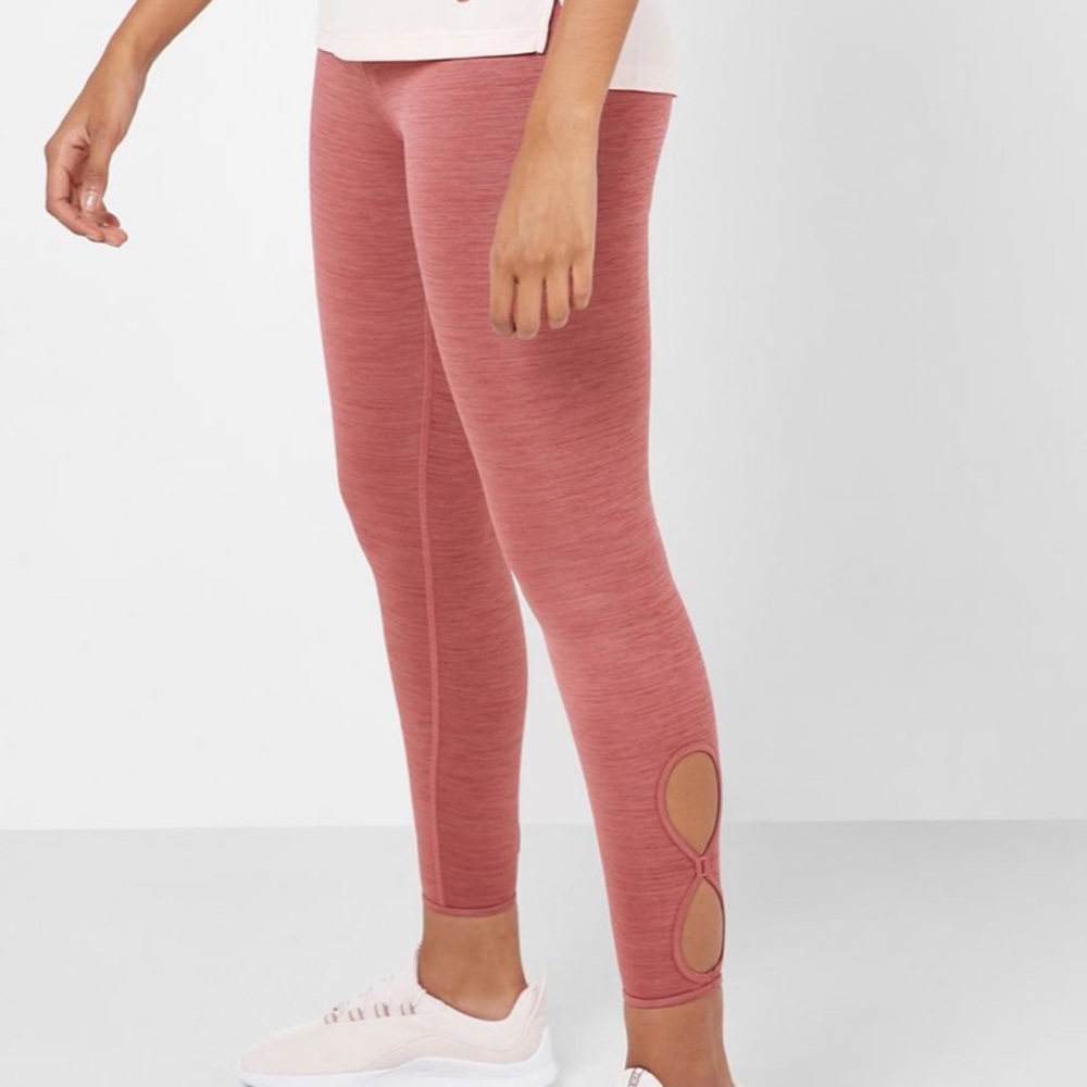 NIKE women’s yoga tights